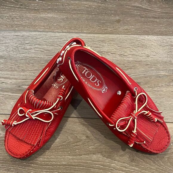 Tod’s red loafers